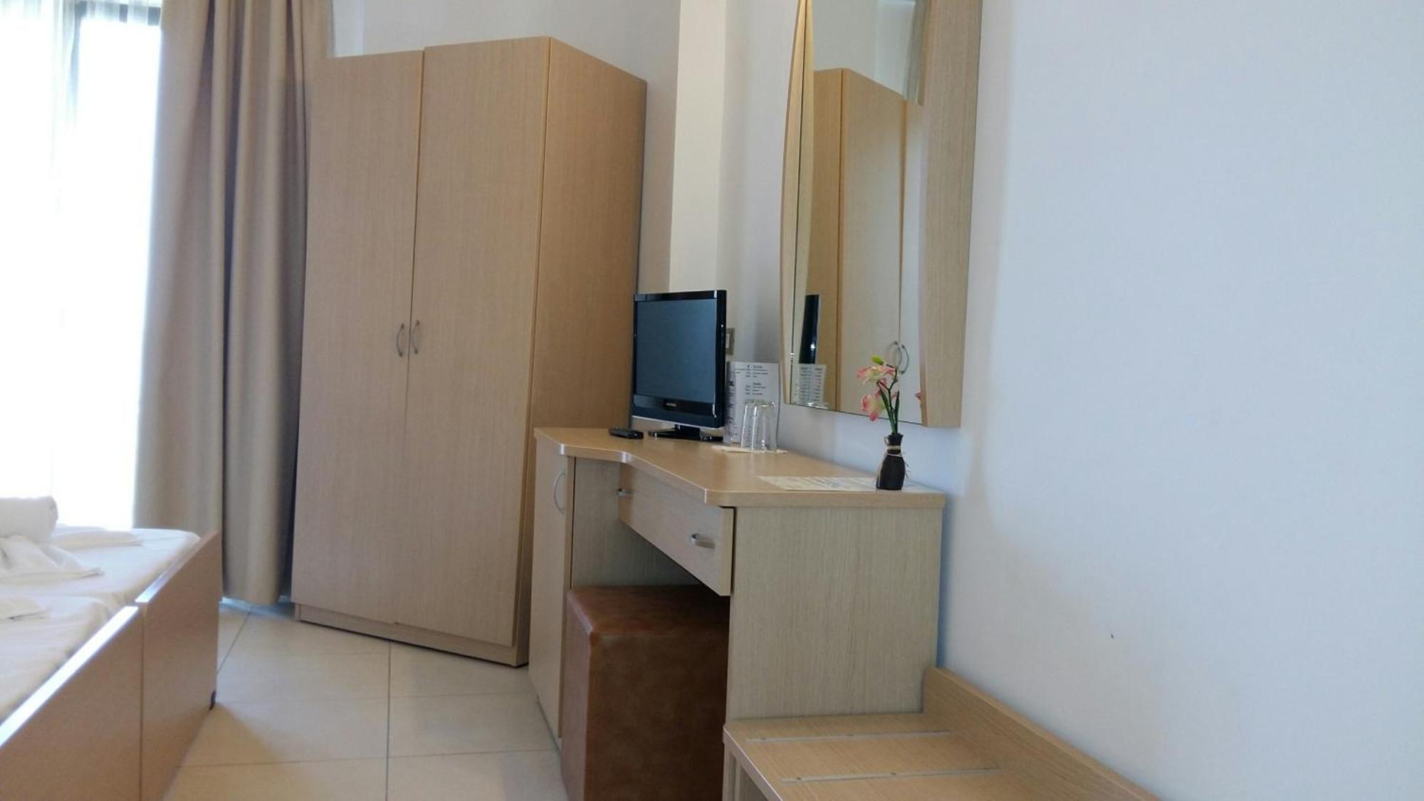 Ostria Hotel Kakovatos Beach Захаро Номер фото