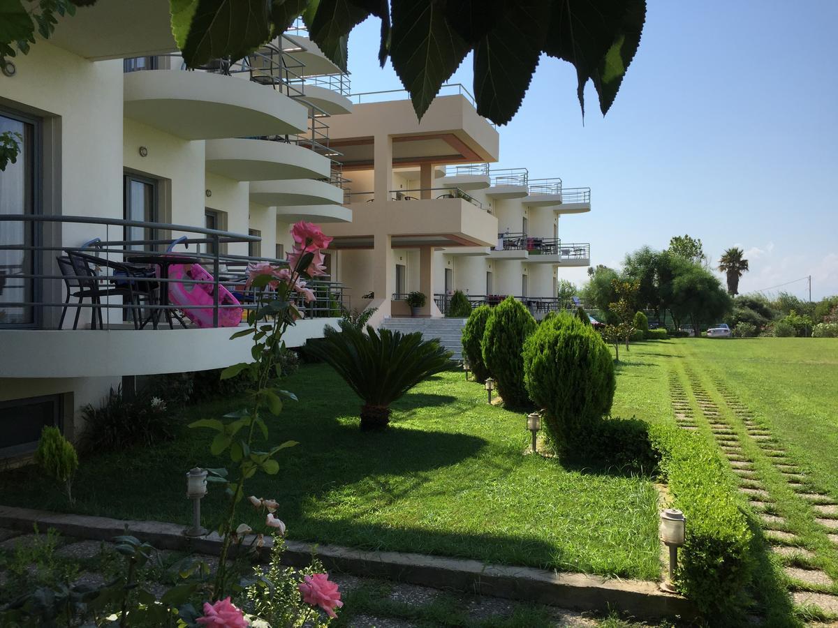 Ostria Hotel Kakovatos Beach Захаро Экстерьер фото