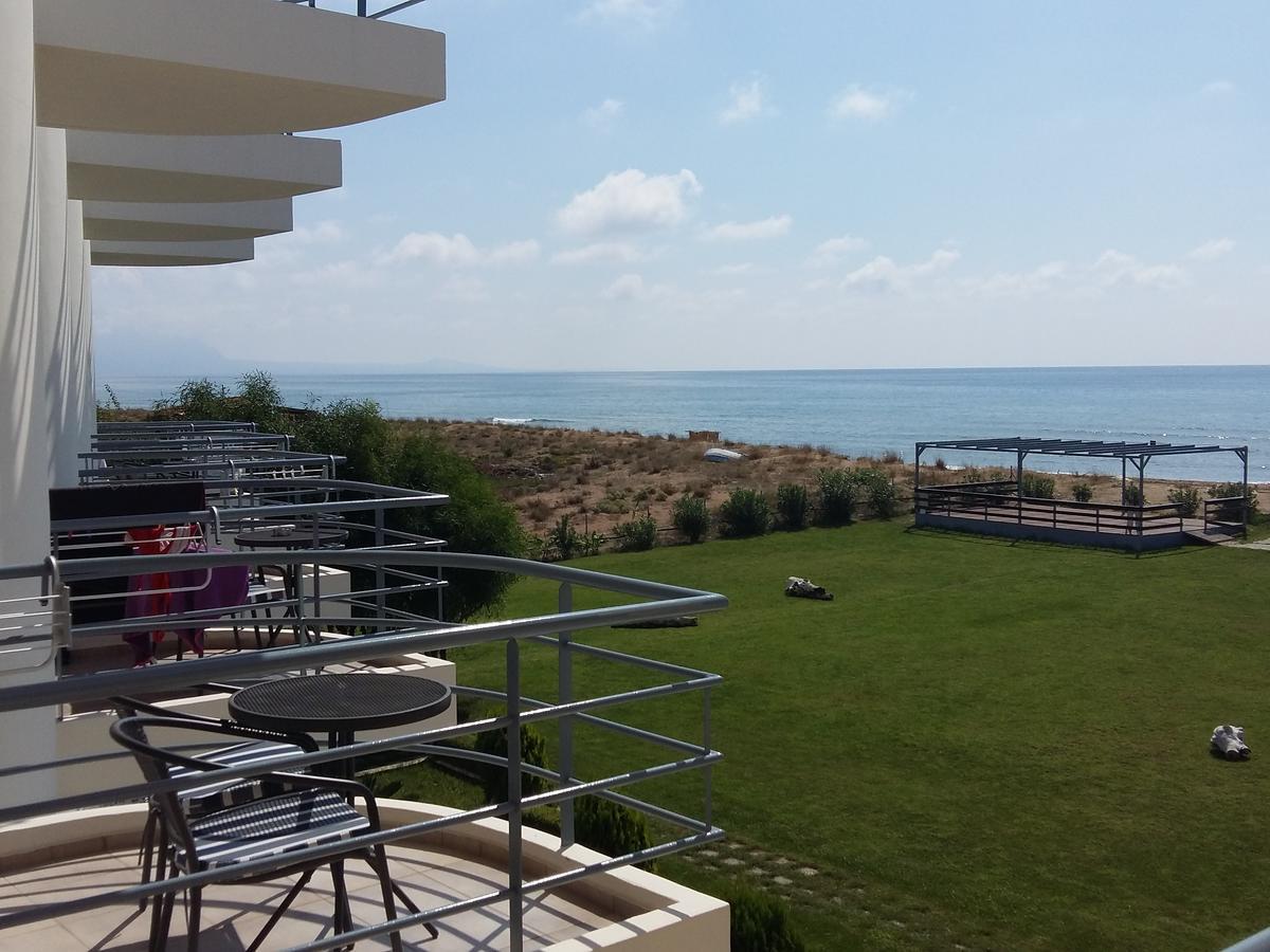 Ostria Hotel Kakovatos Beach Захаро Экстерьер фото