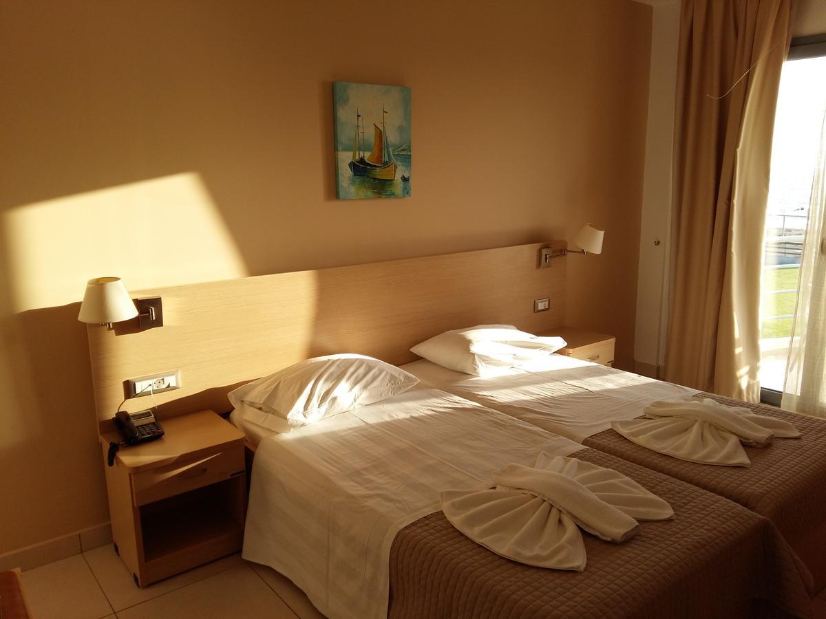 Ostria Hotel Kakovatos Beach Захаро Экстерьер фото