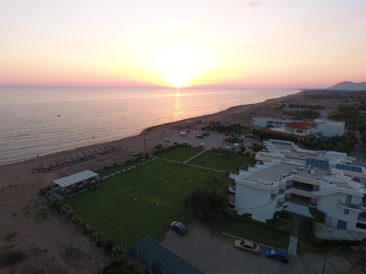 Ostria Hotel Kakovatos Beach Захаро Экстерьер фото